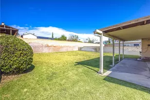 17320 Anastasia, Fontana, CA 92335 - Photo 31