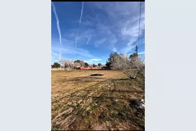 20585 Yucca Loma, Apple Valley, CA 92307 - Photo 15