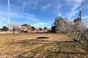 20585 Yucca Loma, Apple Valley, CA 92307 - Photo 15