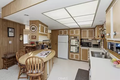 9391 California Avenue #79, Riverside, CA 92503 - Photo 13