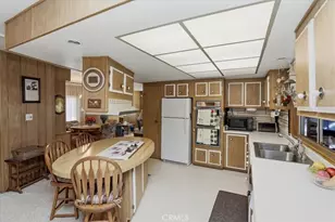 9391 California Ave, Riverside, CA 92503 - Photo 13