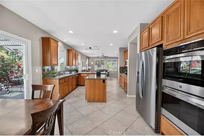 39256 Beringer, Murrieta, CA 92563 - Photo 13