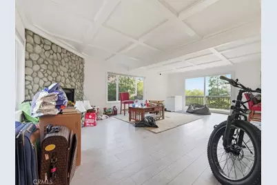 971 Nadelhorn Drive, Lake Arrowhead, CA 92352 - Photo 13