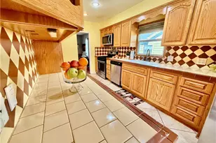 6034 Elenor, Riverside, CA 92506 - Photo 15