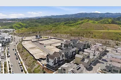 27341 Bear Creek Lane, Valencia, CA 91381 - Photo 27