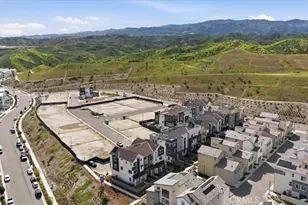 27341 Bear Creek Ln, Valencia, CA 91381 - Photo 27