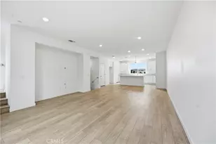 27341 Bear Creek Ln, Valencia, CA 91381 - Photo 13