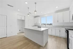 27341 Bear Creek Ln, Valencia, CA 91381 - Photo 11