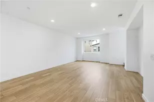 27341 Bear Creek Ln, Valencia, CA 91381 - Photo 7