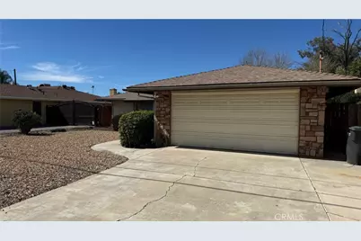 573 N Girard, Hemet, CA 92544 - Photo 9