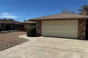 573 N Girard, Hemet, CA 92544 - Photo 9