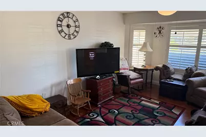 573 N Girard, Hemet, CA 92544 - Photo 19