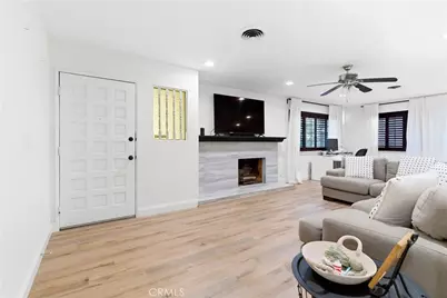 11786 Holly, Grand Terrace, CA 92313 - Photo 7