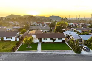 11786 Holly, Grand Terrace, CA 92313 - Photo 45