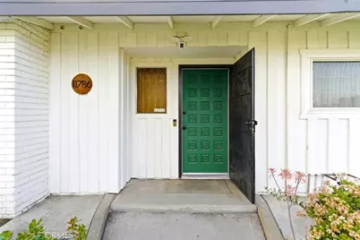 11786 Holly, Grand Terrace, CA 92313 - Photo 5