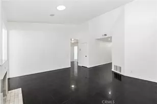 18090 Orange, Fontana, CA 92335 - Photo 17