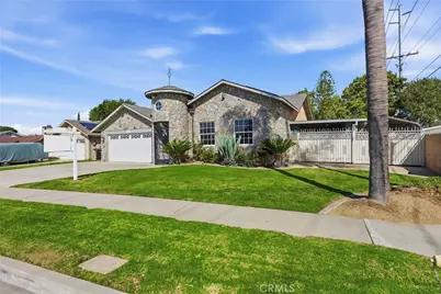 18090 Orange, Fontana, CA 92335 - Photo 3