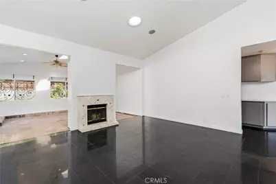 18090 Orange, Fontana, CA 92335 - Photo 15