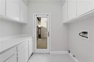 8075 Terraza Ct, Riverside, CA 92508 - Photo 19