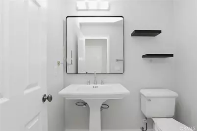 8075 Terraza Court, Riverside, CA 92508 - Photo 17