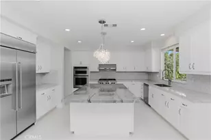 8075 Terraza Ct, Riverside, CA 92508 - Photo 11