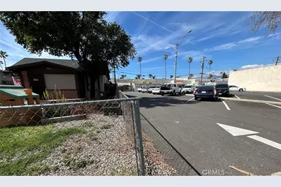 8582 Wheeler, Fontana, CA 92335 - Photo 5