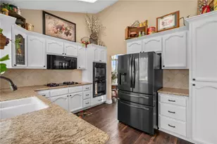 10684 Lakeview Rd, Yucaipa, CA 92399 - Photo 21