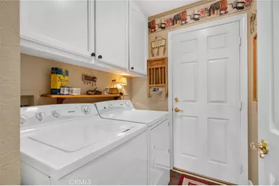 10684 Lakeview Road, Yucaipa, CA 92399 - Photo 33