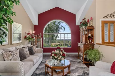 10684 Lakeview Road, Yucaipa, CA 92399 - Photo 13