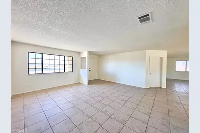 22311 Thunderbird Road, Apple Valley, CA 92307 - Photo 3