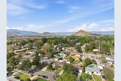 4735 Oakwood Place, Riverside, CA 92506 - Photo 35