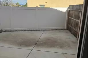 805 Florblanca Ct, Perris, CA 92570 - Photo 11