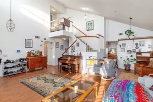 993 S Date Ave, Rialto, CA 92376 - Photo 25