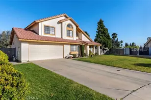 993 S Date Ave, Rialto, CA 92376 - Photo 5