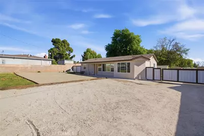 35055 Avenue H, Yucaipa, CA 92399 - Photo 13