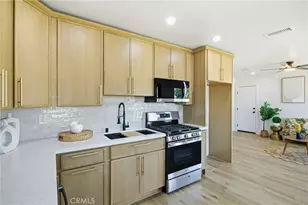 984 Fremont St, Pomona, CA 91766 - Photo 7