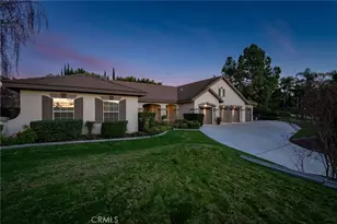 7470 Chateau Ridge Ln, Riverside, CA 92506 - Photo 3