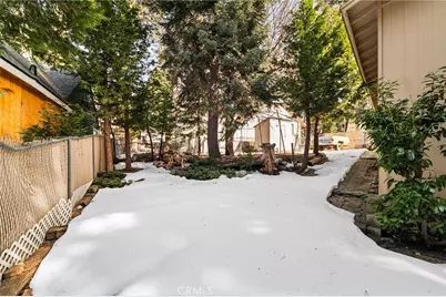 31686 Luring Pines, Running Springs, CA 92382 - Photo 35