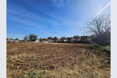 24208 Dracaea, Moreno Valley, CA 92553 - Photo 3
