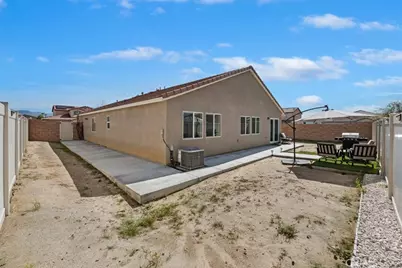 1467 Carolina Court, Hemet, CA 92543 - Photo 45