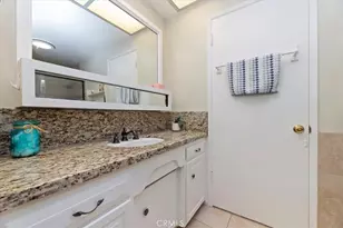 5296 Bronson, Riverside, CA 92506 - Photo 35