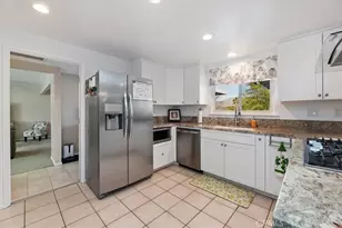 5296 Bronson, Riverside, CA 92506 - Photo 17