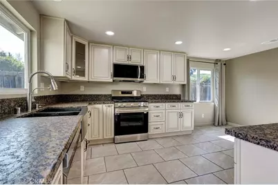 11525 Pecan Way, Loma Linda, CA 92354 - Photo 3