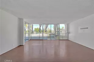 6979 Palm Ct, Riverside, CA 92506 - Photo 5