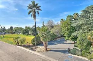 6979 Palm Ct, Riverside, CA 92506 - Photo 17