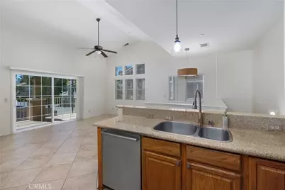 93 Kansas #202, Redlands, CA 92373 - Photo 19