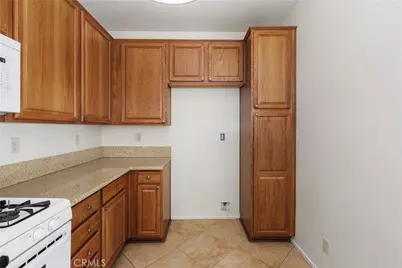 93 Kansas #202, Redlands, CA 92373 - Photo 17