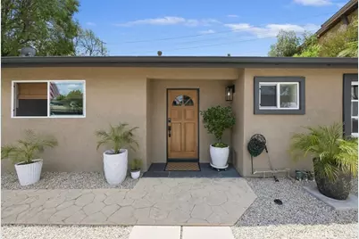 554 Calle Jazmin, Thousand Oaks, CA 91360 - Photo 5