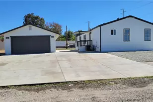 20810 Oleander Ave, Perris, CA 92570 - Photo 5