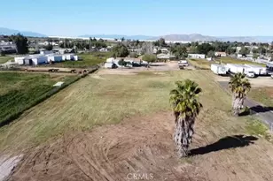 20810 Oleander Ave, Perris, CA 92570 - Photo 29